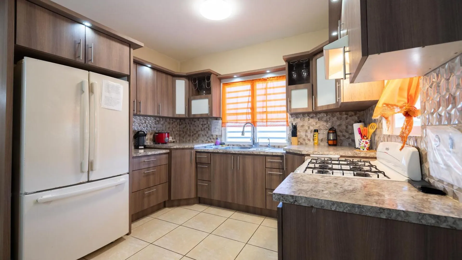بيت للعطل فيلا Arenales Vacational House إيزابيلا بورتوريكو
