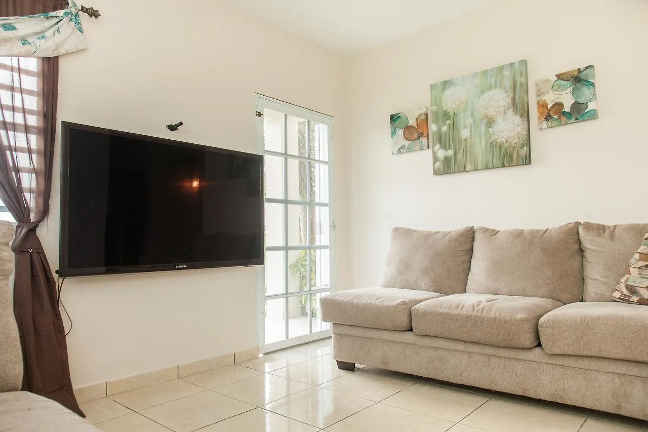 بيت للعطل فيلا Arenales Vacational House إيزابيلا